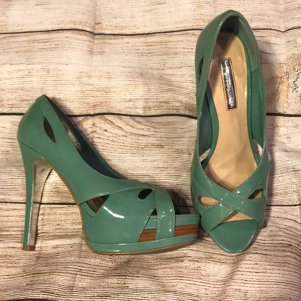 H by Halston turquoise high heel shoes